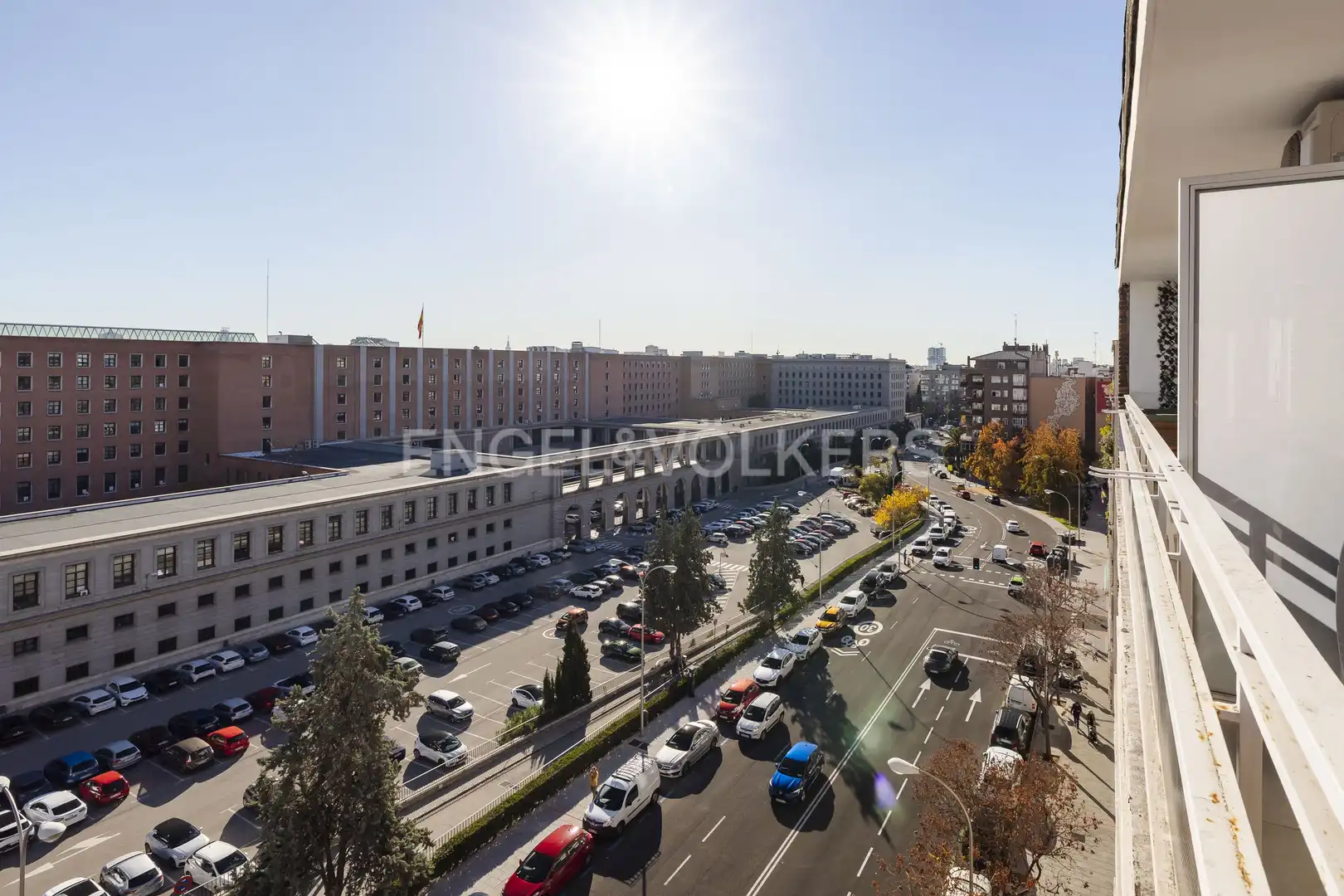 Außenansicht von Wohnung zur Miete in Madrid mit Klimaanlage, Heizung und Terrasse