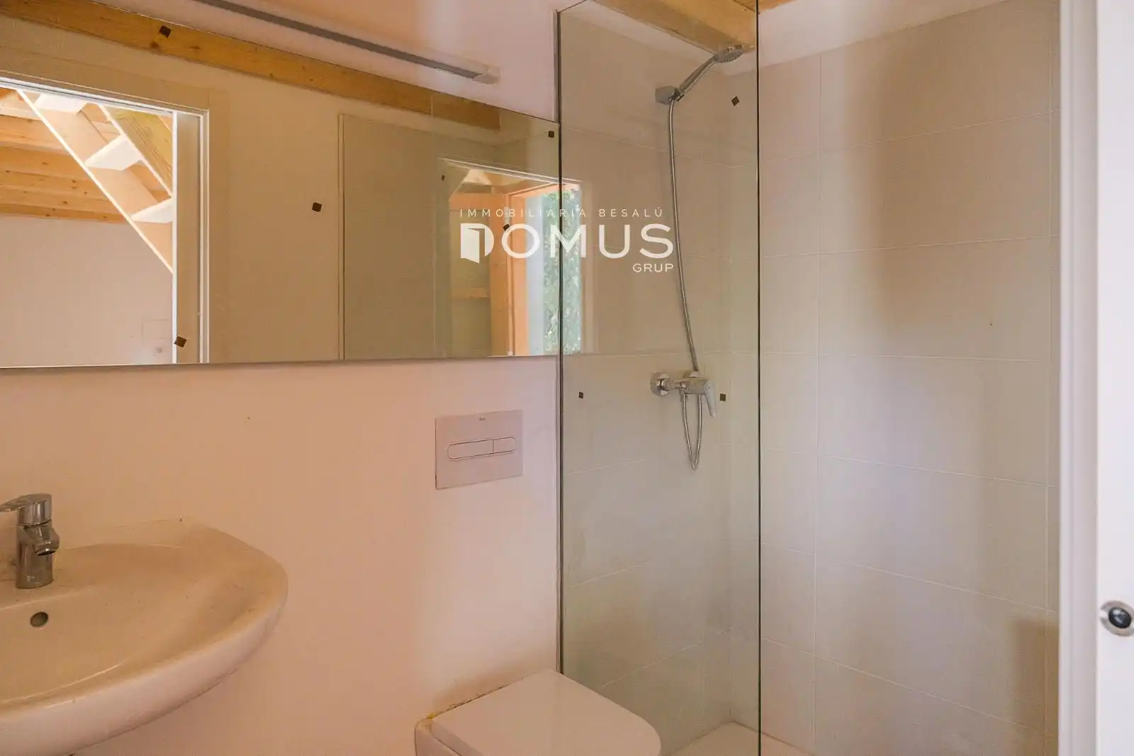 Bathroom of Country homes for sale in Besalú  with Private garden