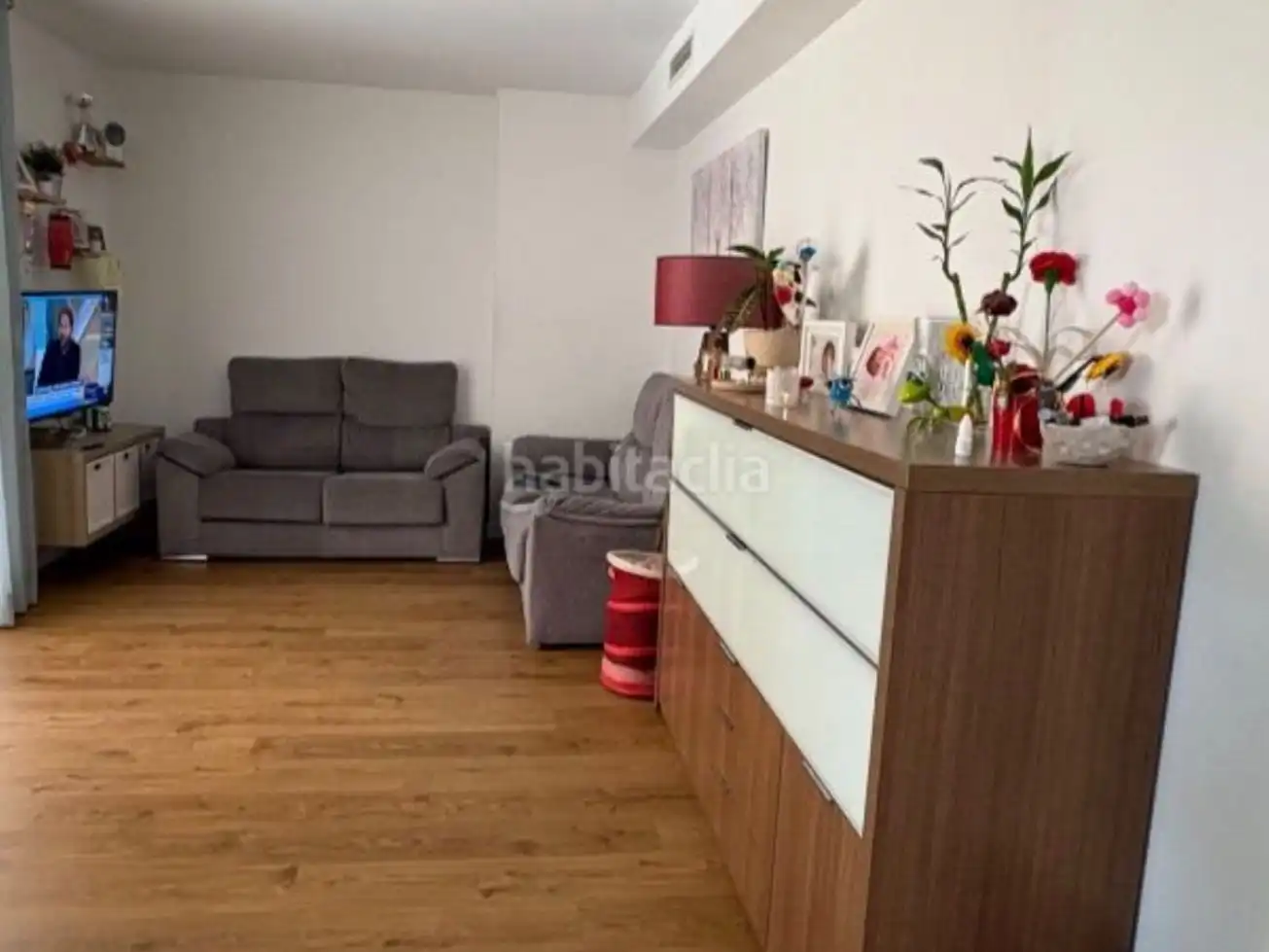 Schlafzimmer von Wohnung zum Verkauf in Sant Boi de Llobregat mit Klimaanlage, Terrasse und Schwimmbad