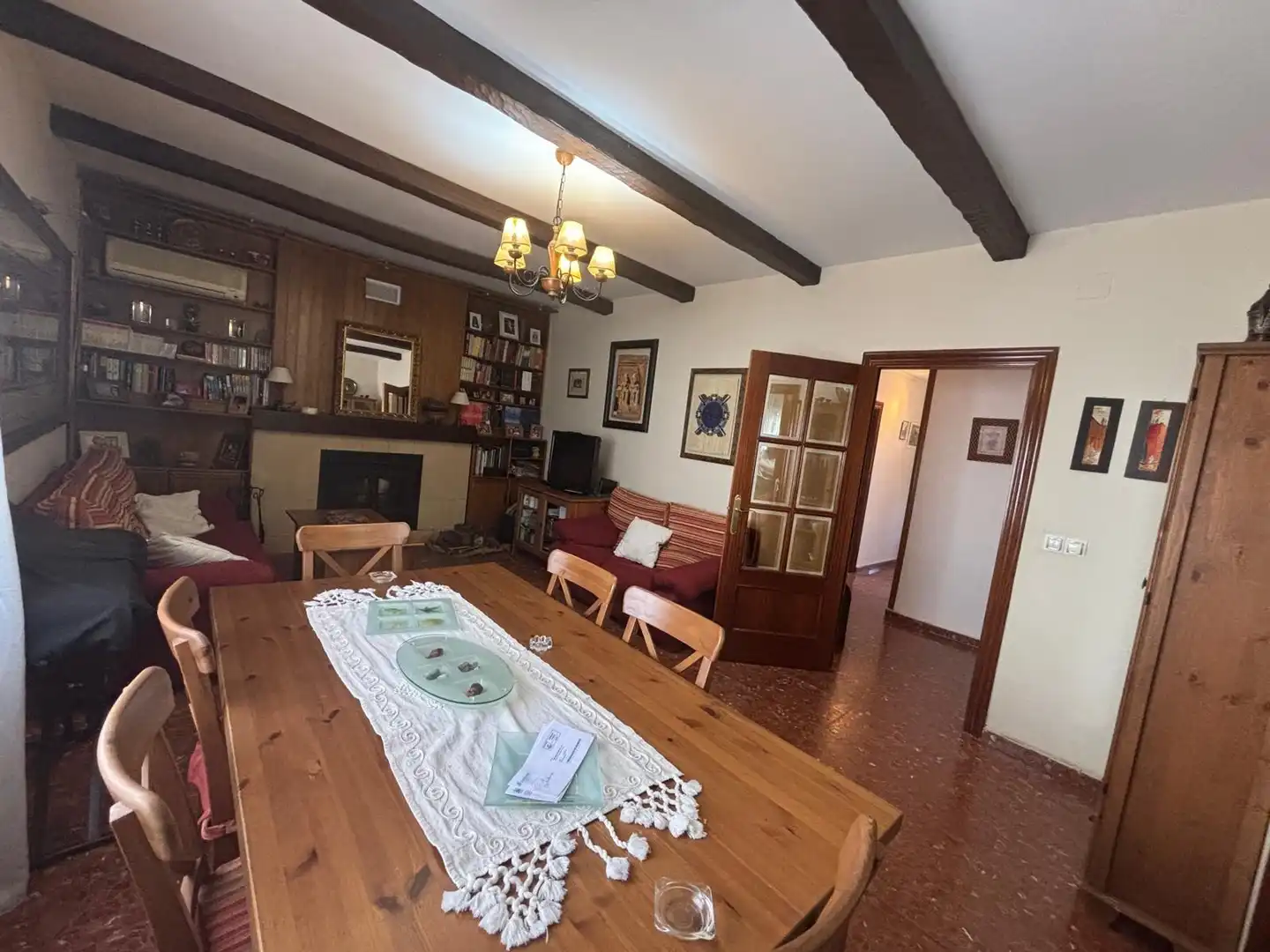 Living room of Country homes for sale in Córdoba  with Air Conditioner, Heating and Storage room