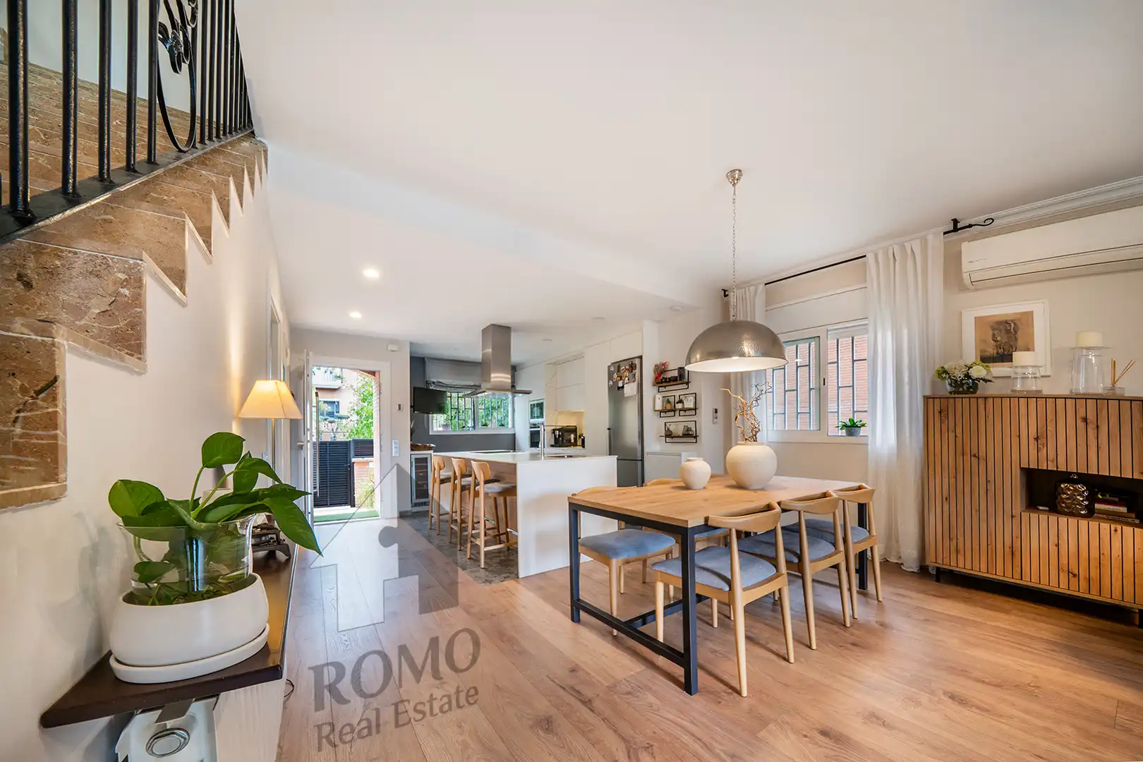 Casa pareada con terraza en venta en Santa Perpètua de Mogoda, imagen 10