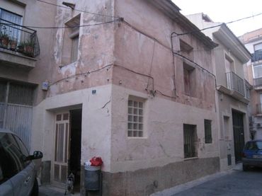 Haus mit Garten zum Verkauf in Aspe Centro