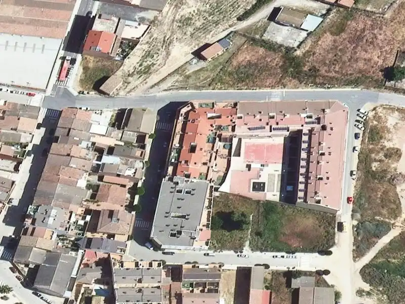 Pis en venda a Dra. Castells 5