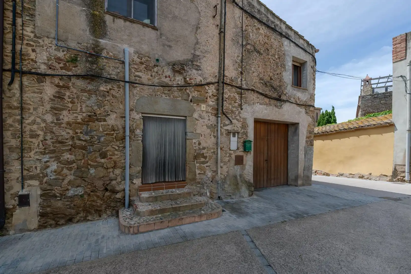 Exterior view of Country homes for sale in Gualta  with Heating, Storage room and Alarm