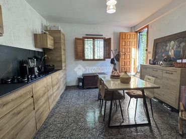 Casa amb balcó en venda a Alpujarra de la Sierra