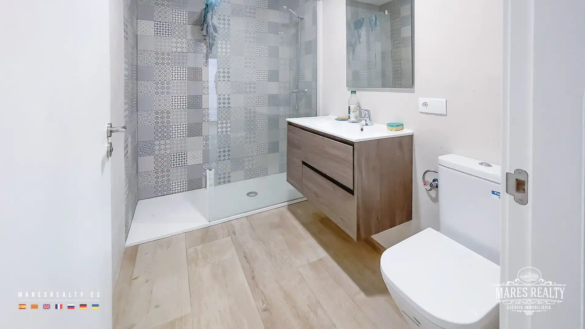 Unique properties with lift for sale in Centre, imagen 10