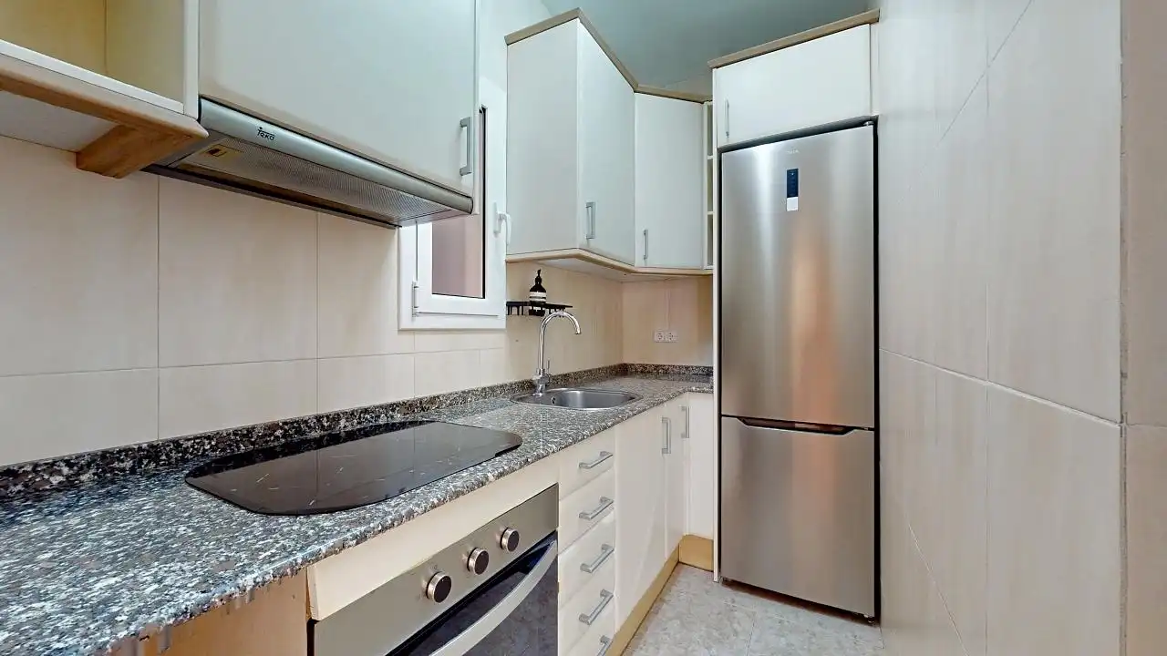 Cuina de Pis en venda en Barcelona amb Parquet