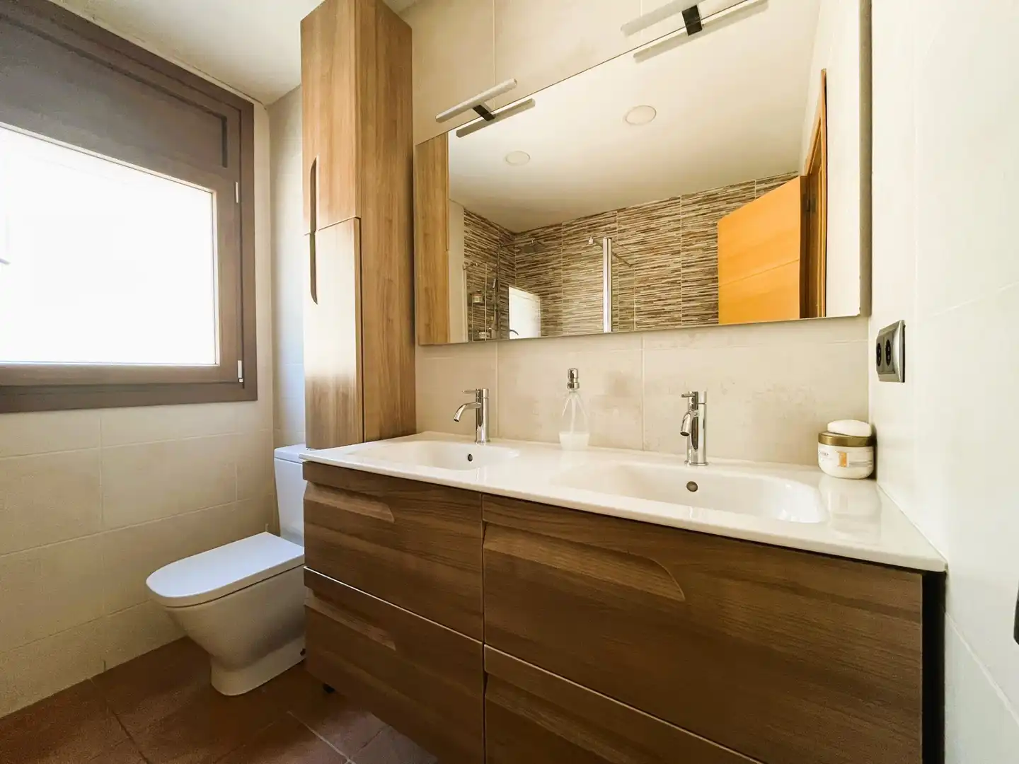 Baño de Casa o chalet en venta en Palau-solità i Plegamans con Aire acondicionado, Calefacción y Jardín privado
