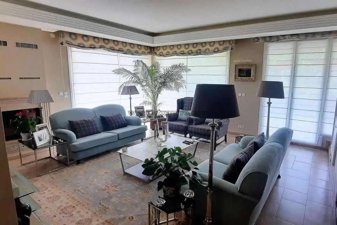 Sala d'estar de Casa o xalet en venda en Laudio / Llodio amb Calefacció, Jardí privat i Terrassa