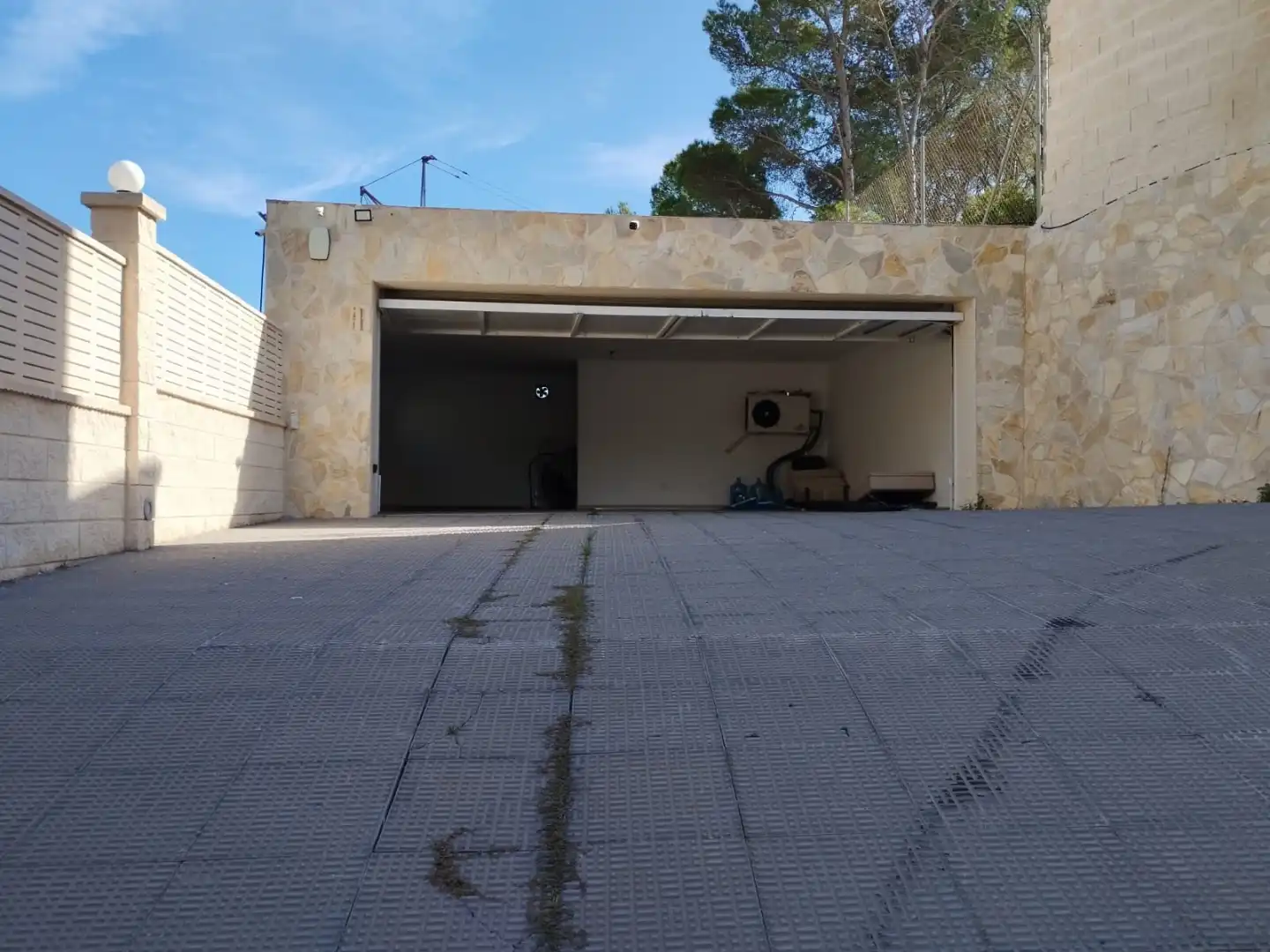 Villa avec piscine à vendre à AV. EUROPA 1, imagen 4