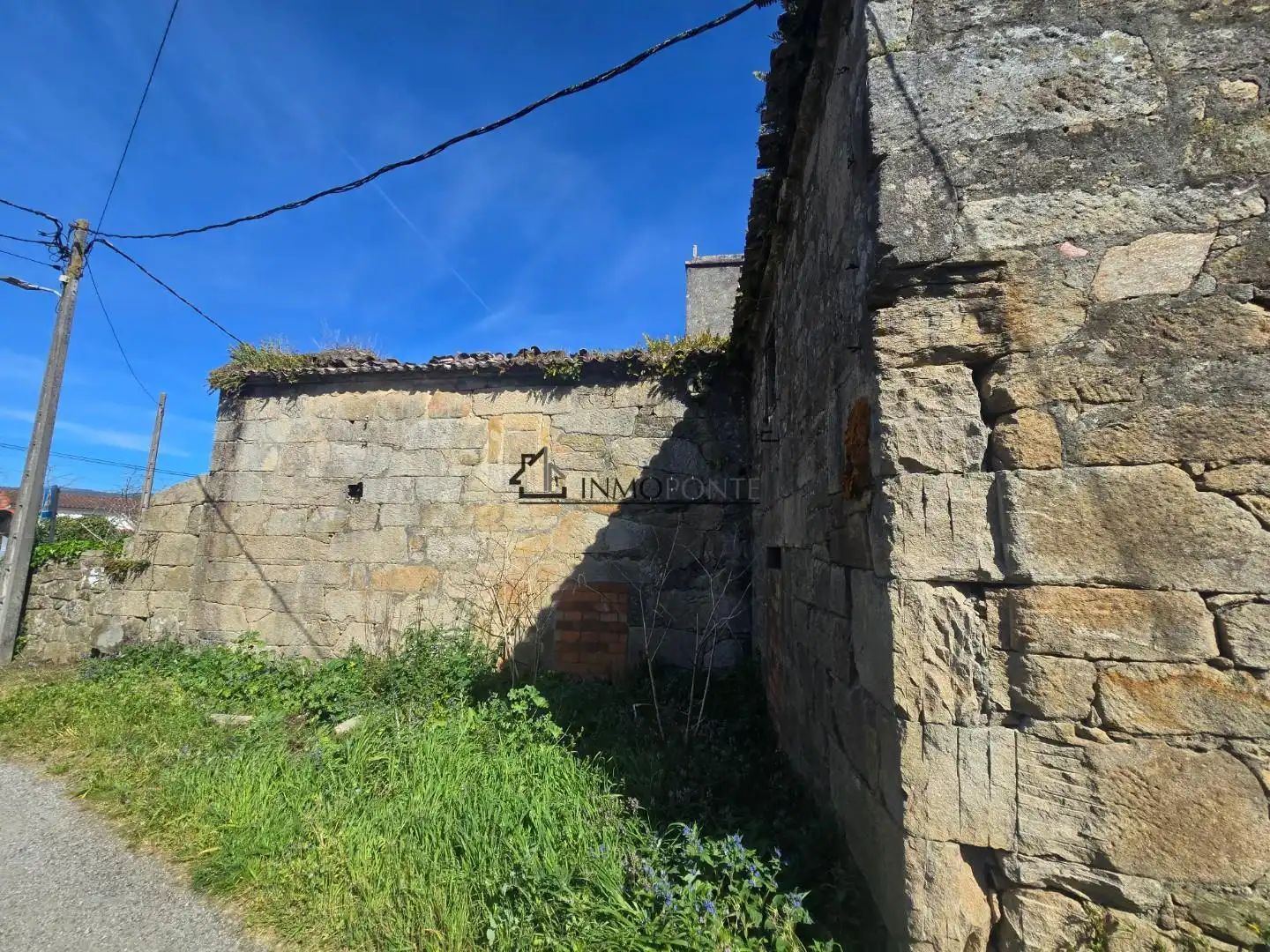 Casa o xalet en venda en Pontevedra Capital  amb Jardí privat