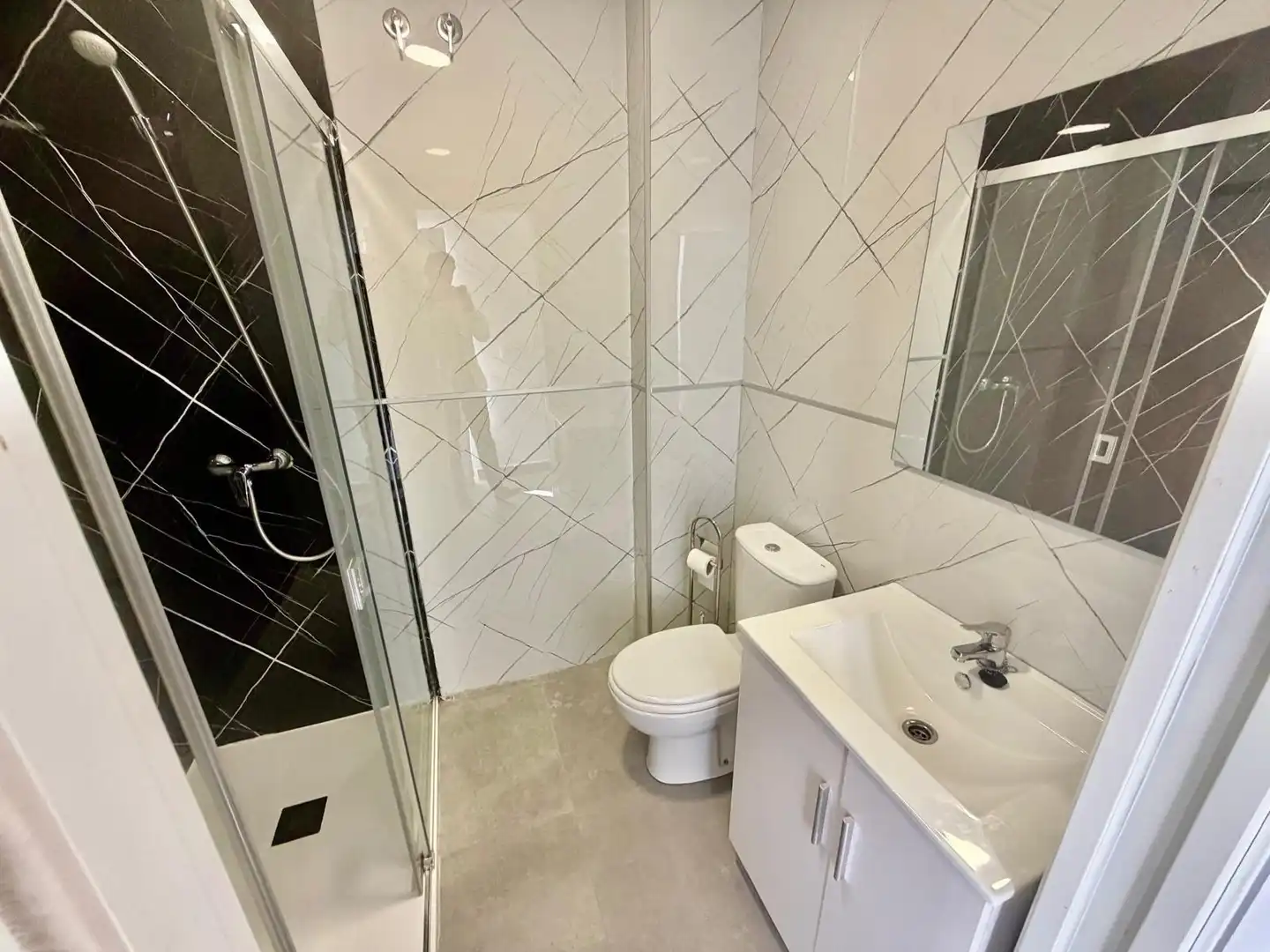 Baño de Apartamento de alquiler en Málaga