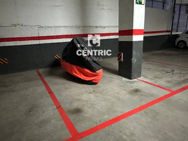 Garaje en Alquiler en Torre-Sana