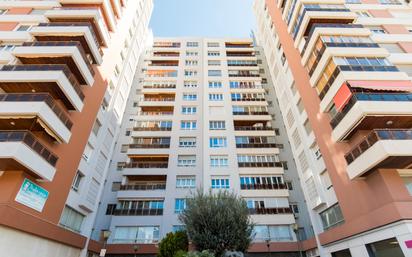 Exterior view of Flat for sale in  Zaragoza Capital  with Air Conditioner and Terrace