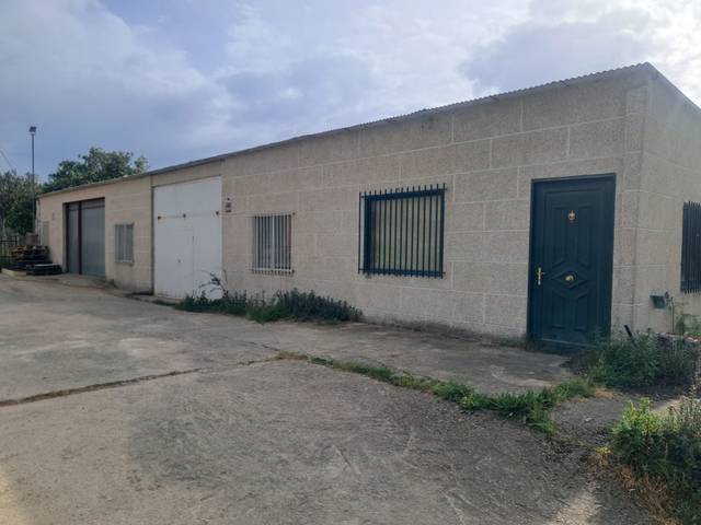 Local comercial en Alquiler en Rúa Manuel González Prado, 79 en San Pedro da Ramallosa