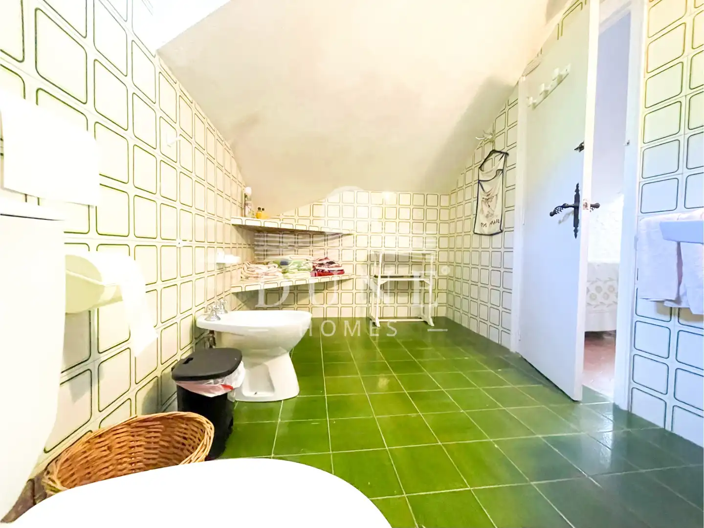 Bathroom of Country homes for sale in Algeciras  with Private garden, Terrace and Storage room