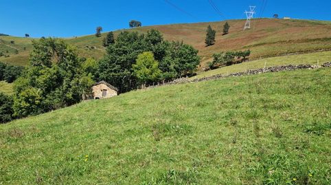 Foto 2 de Finca rústica en venta en La Gurueba, Vega de Pas, Cantabria