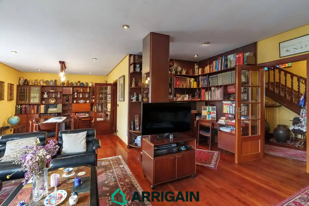 Sala de estar de Casa o chalet en venta en Irun  con Calefacción, Jardín privado y Terraza