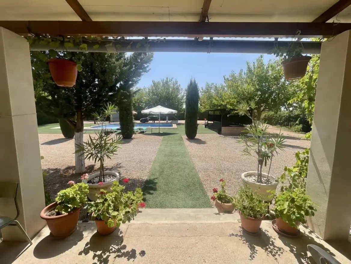 Jardín de Casa o chalet en venta en Villarrubia de los Ojos con Aire acondicionado, Calefacción y Jardín privado
