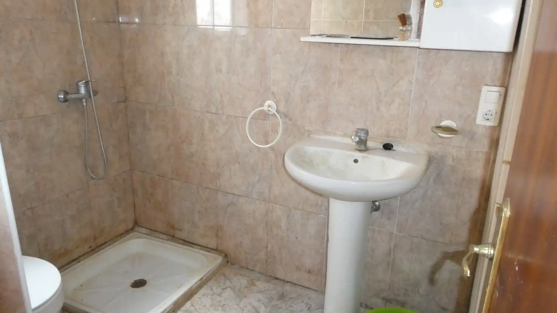 Bathroom of Houses for sale in Palacios del Pan