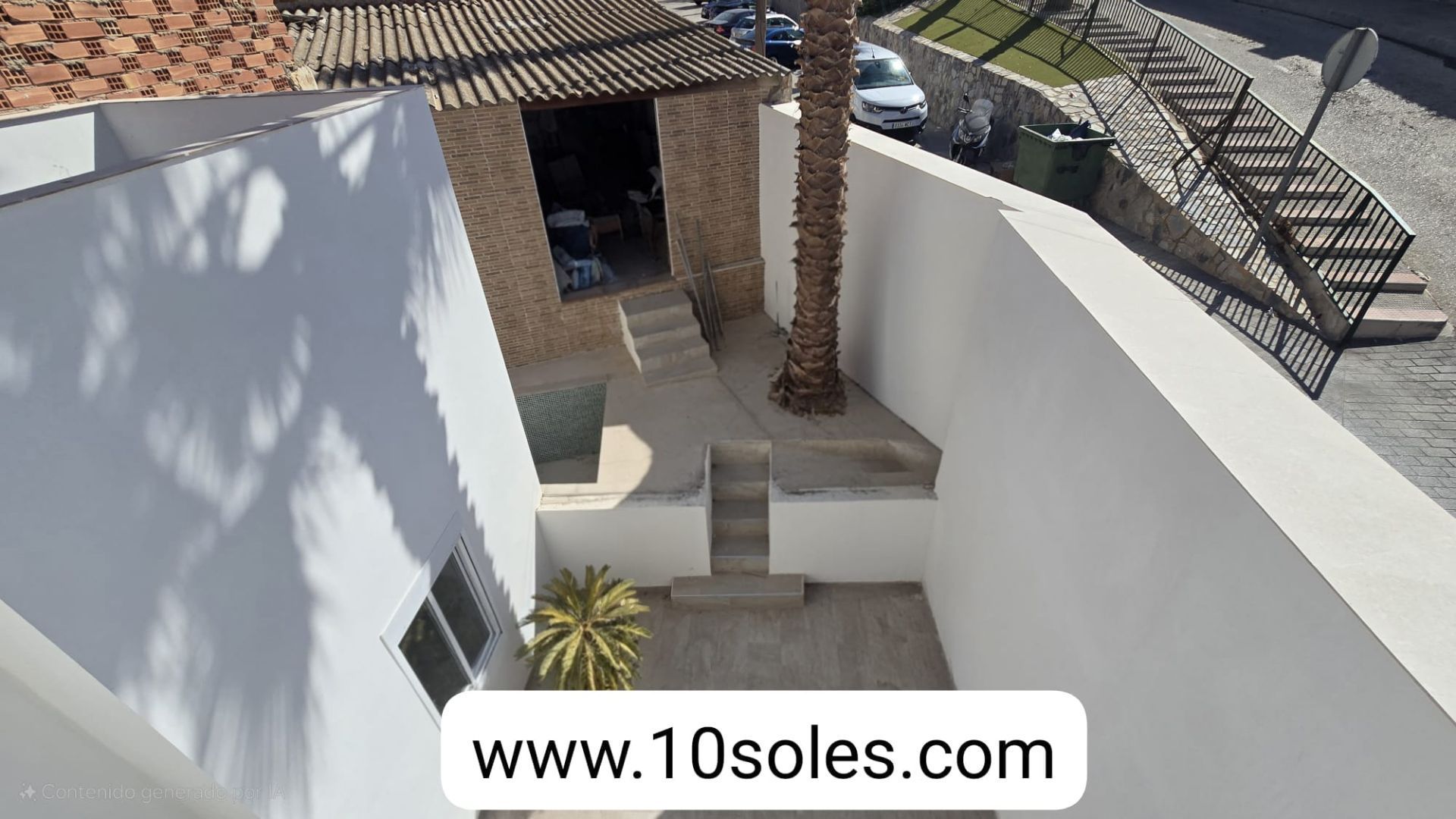Vista exterior de Casa adosada en venda en Bigastro amb Jardí privat, Terrassa i Traster