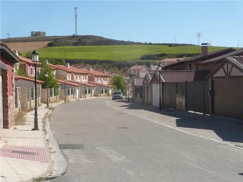 Residencial en venta en Vela Zaneti, 18, Cardeñadijo
