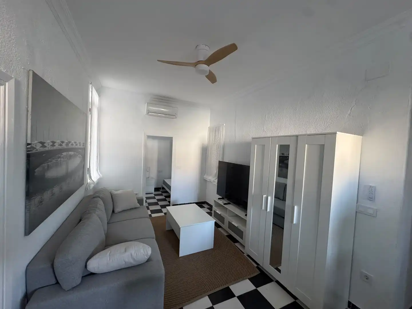 Living room of Flat for rent in Nervión
