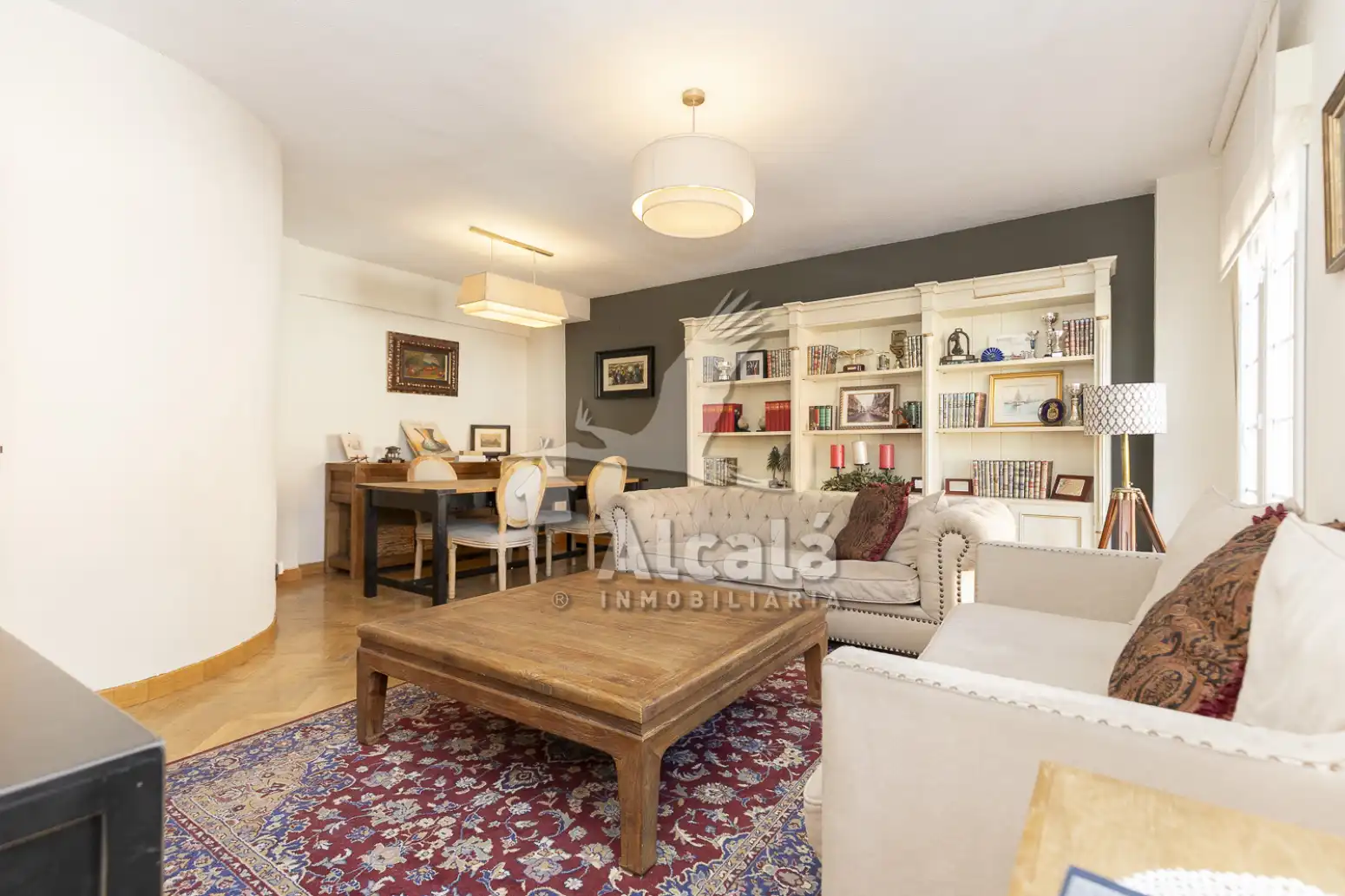 Sala de estar de Piso en venta en Alcalá de Henares con Calefacción, Parquet y Piscina
