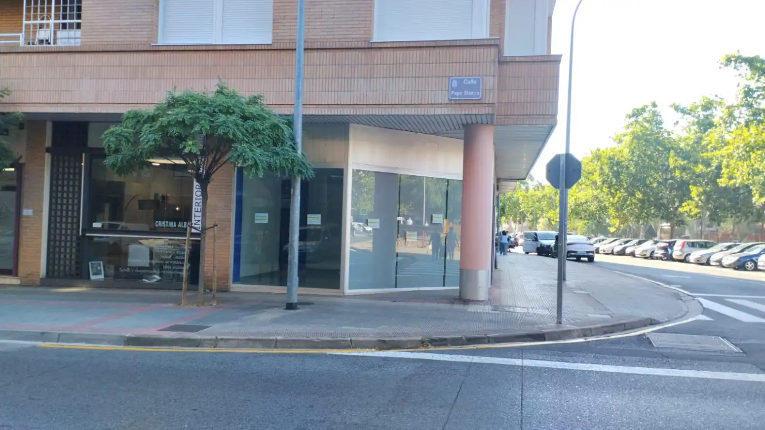Außenansicht von Geschaftsraum zur Miete in  Logroño