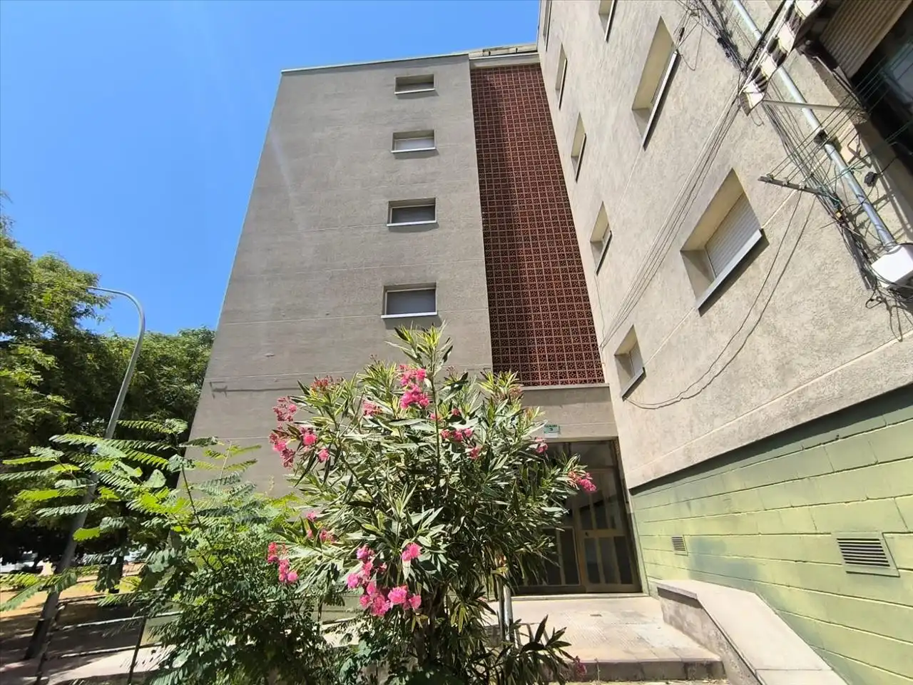 Vista exterior de Piso en venta en Ripollet