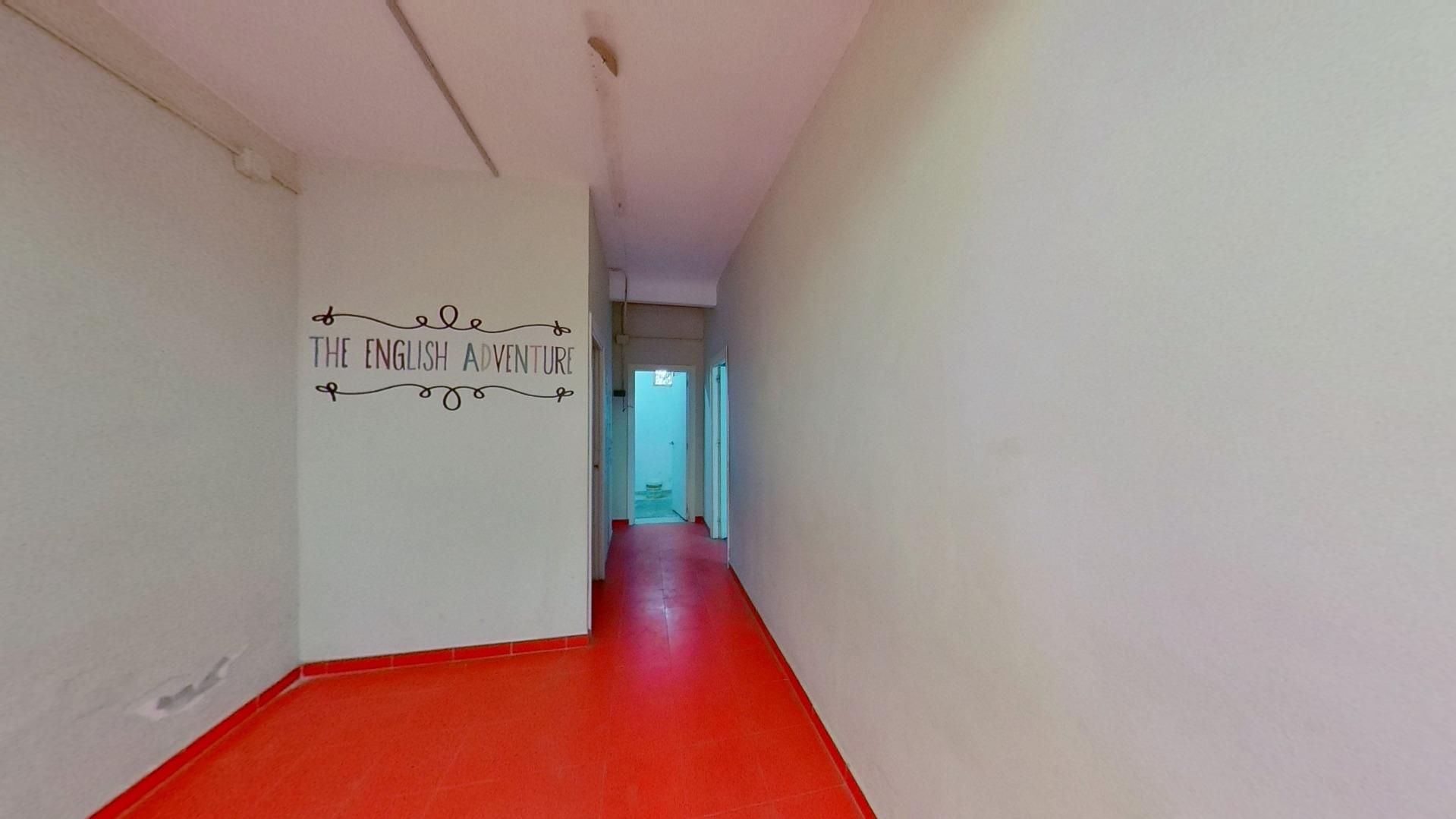 Premises to rent in  Valencia Capital  with Air Conditioner and Terrace