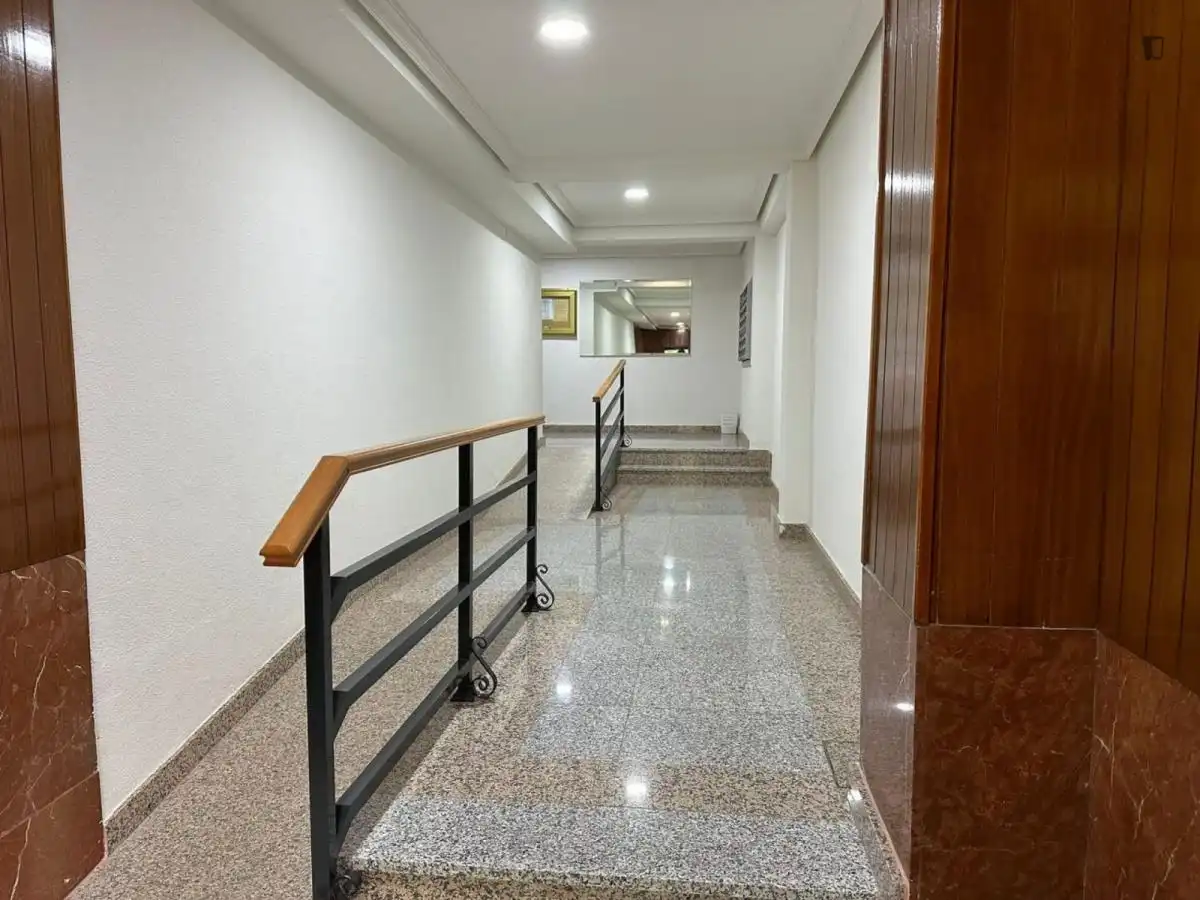 Room in Los Rosales