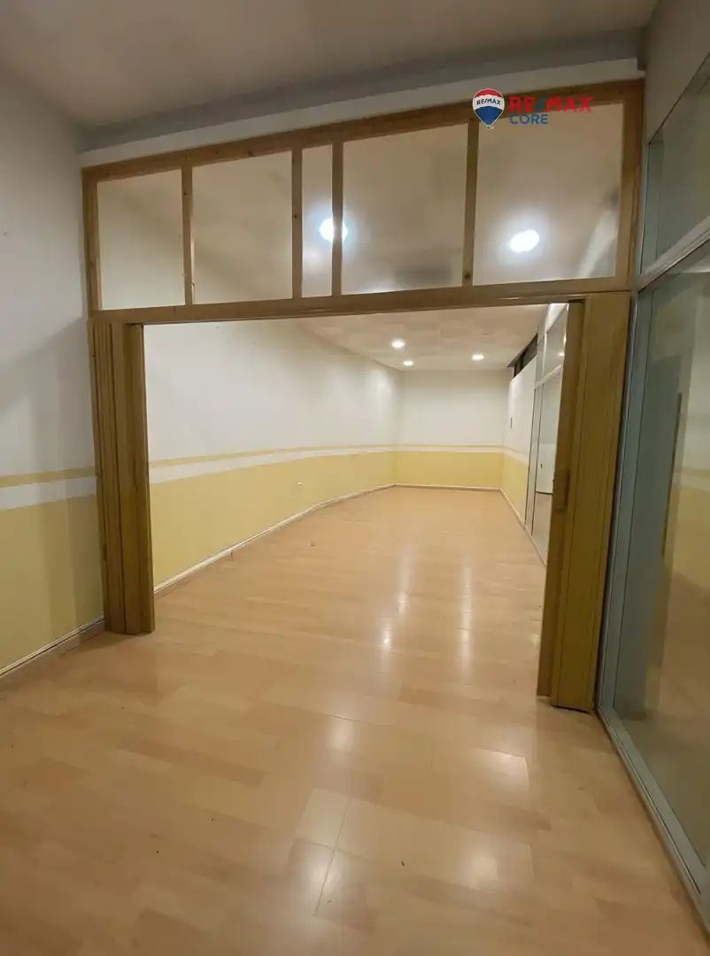 Business premises for sale in Casco Antiguo, imagen 3