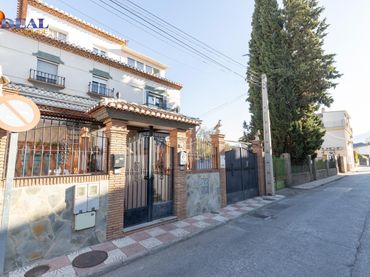 Casa a schiera in vendita a La Zubia Ciudad