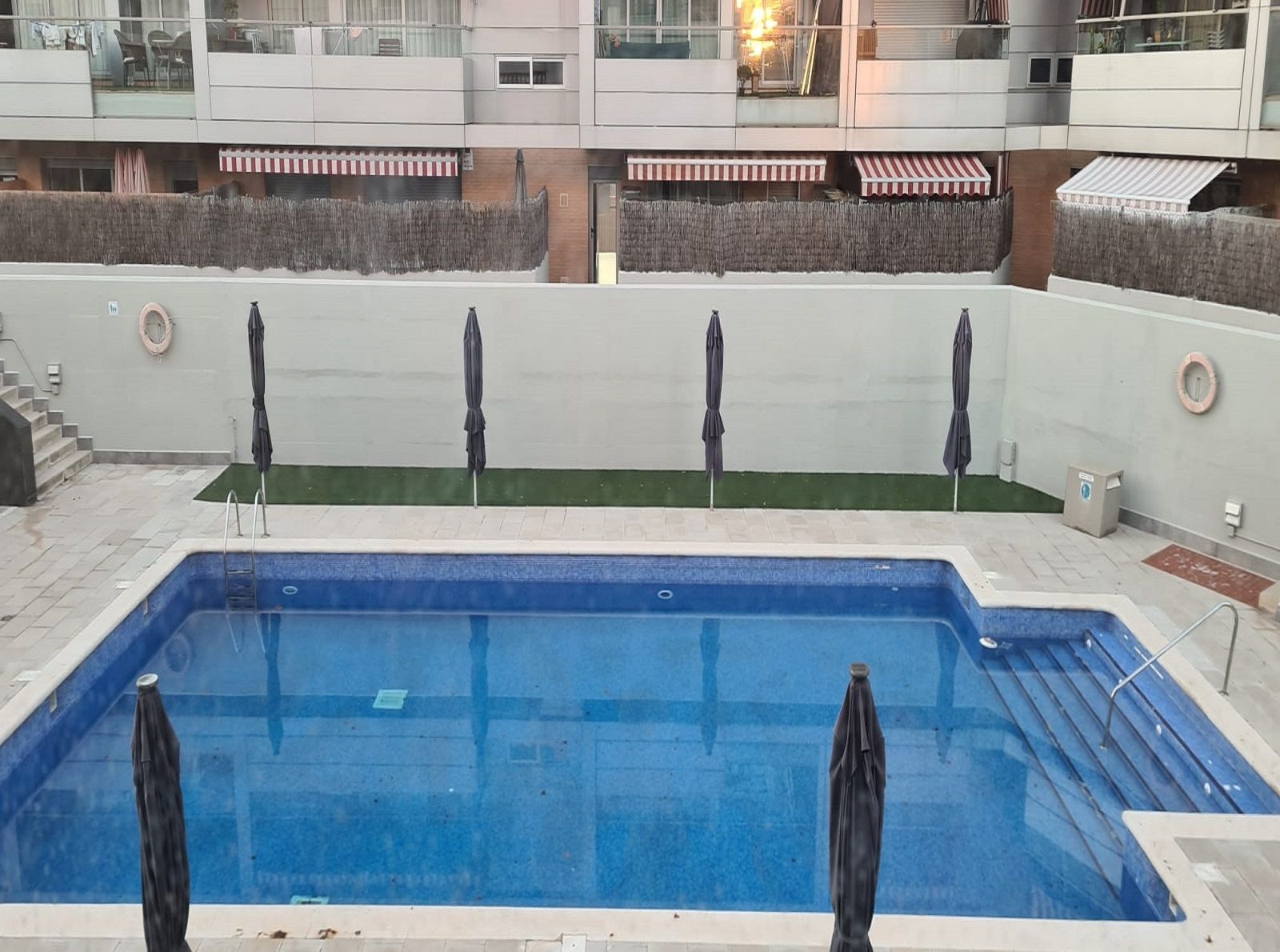 Piscina de Pis en venda en Sabadell amb Terrassa i Traster