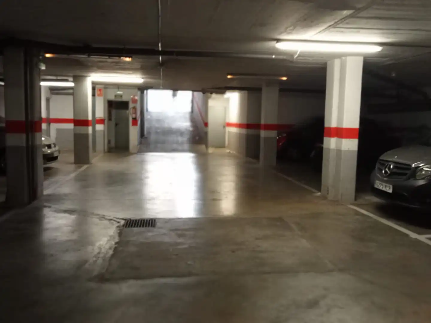 Parking of Garage for sale in Salt