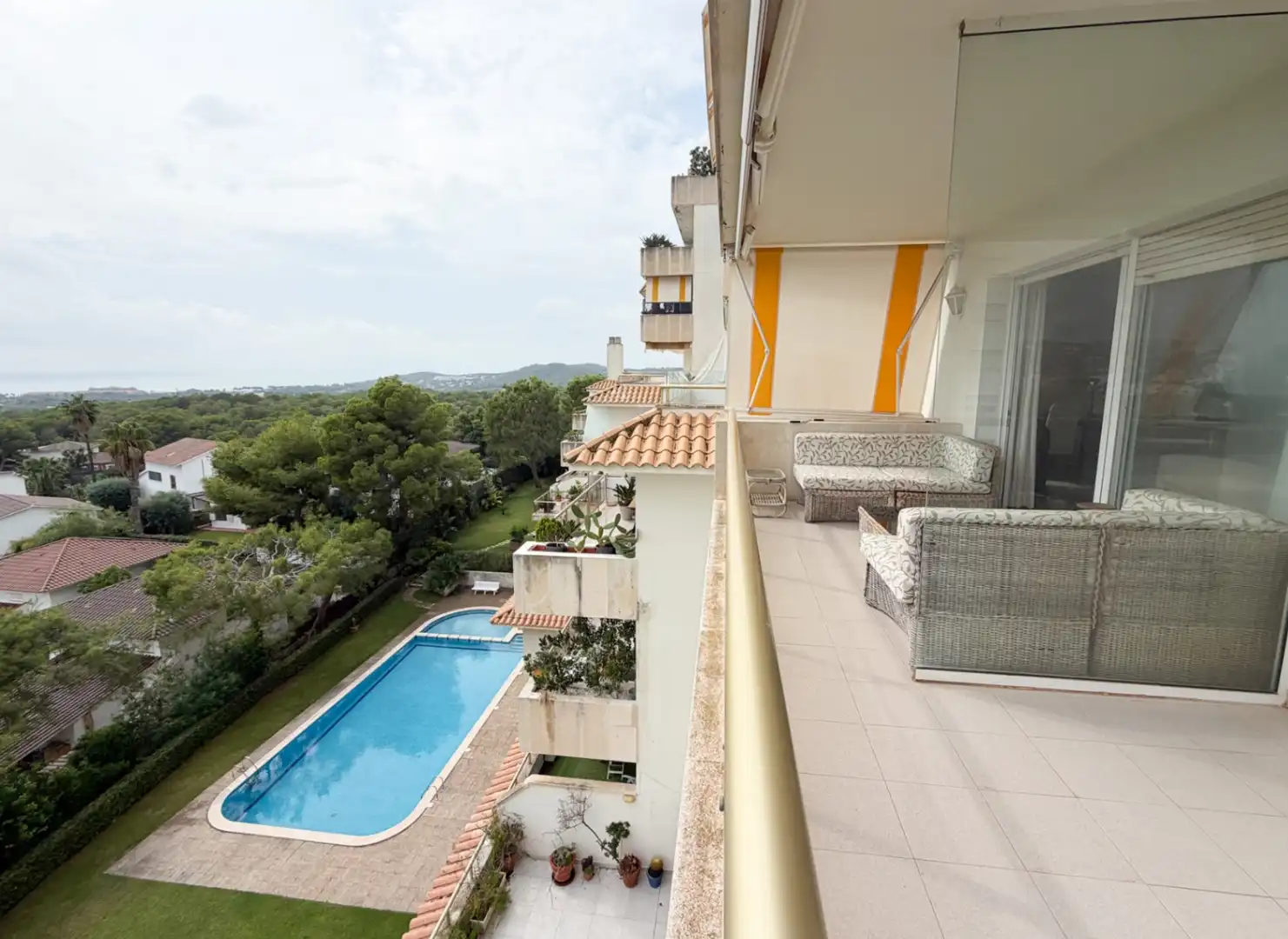 Apartament amb terrassa de lloguer a Vallpineda - Santa Bárbara, imagen 5