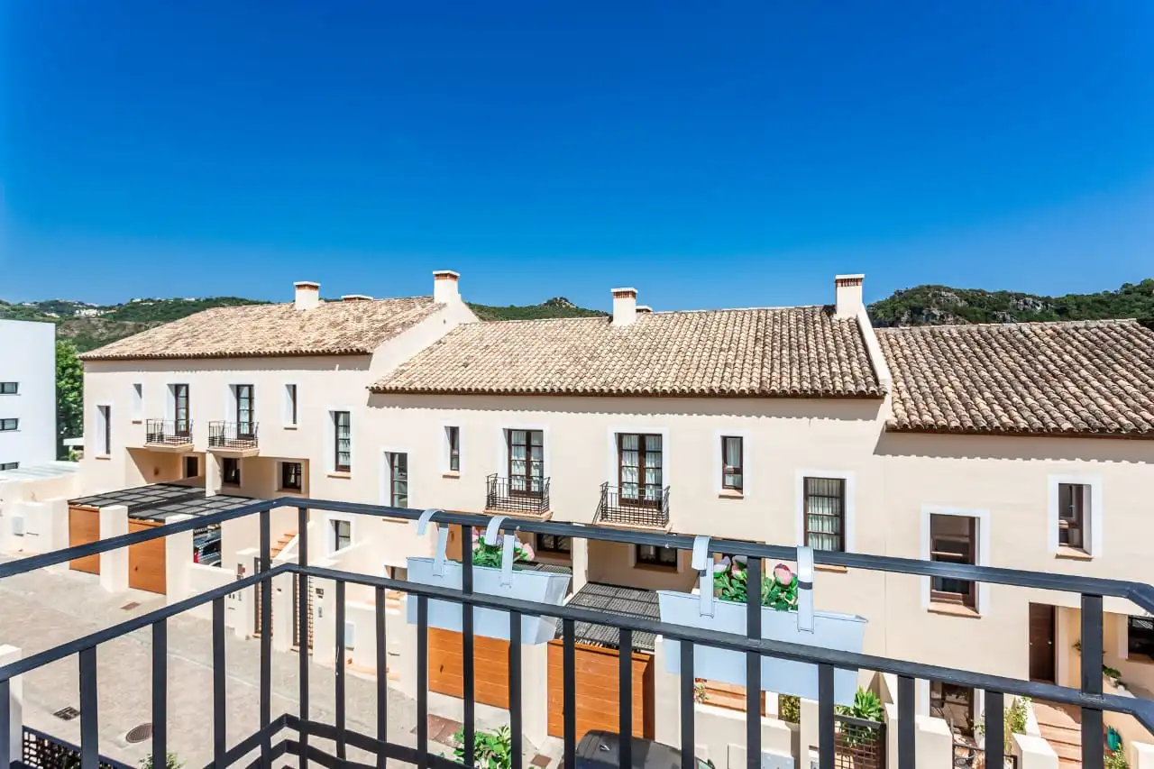 Reihenhaus mit Terrasse zur Miete in Benahavís pueblo, imagen 14