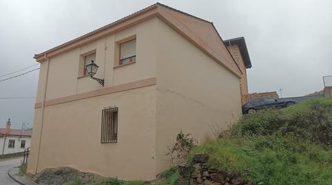 Foto 3 de Casa o xalet en venda a Calle Juan Manrique de Lara, San Leonardo de Yagüe, Soria