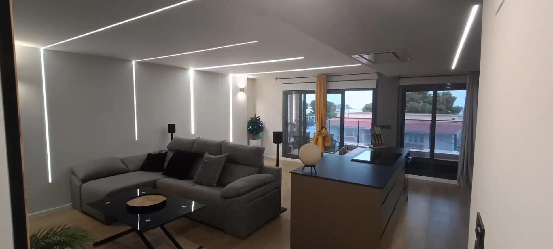 Sala d'estar de Pis de lloguer en Alicante / Alacant amb Aire condicionat, Parquet i Terrassa