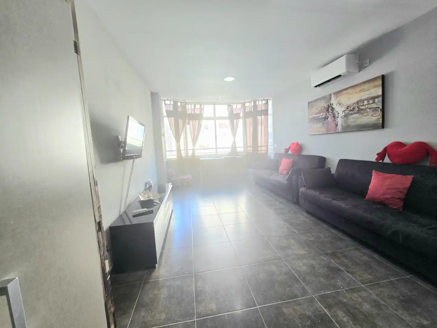 Living room of Study for sale in Torremolinos  with Air Conditioner, Terrace and Furnished