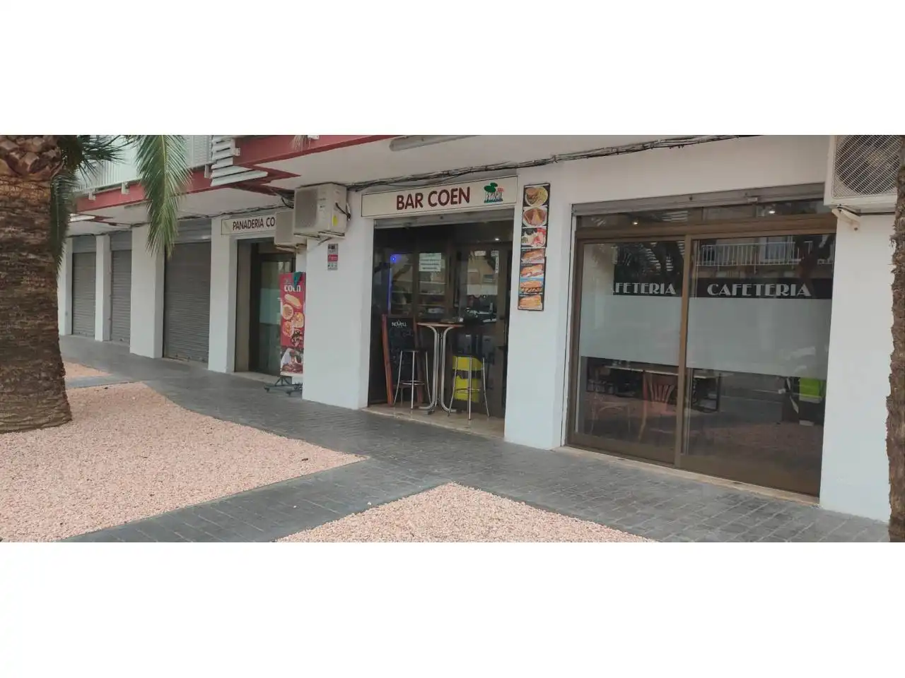 Business premises for sale in Calle Joaquim Serra 11, imagen 2