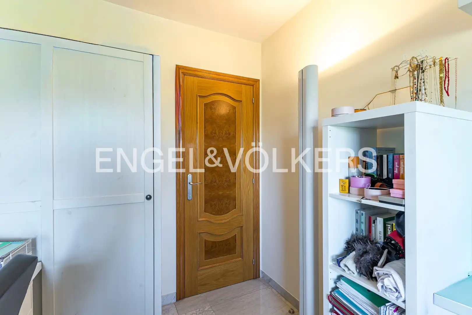 Piso en venta en Sant Cugat del Vallès con Aire acondicionado, Calefacción y Parquet