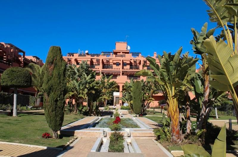 Exterior view of Flat for sale in Estepona  with Air Conditioner, Heating and Private garden