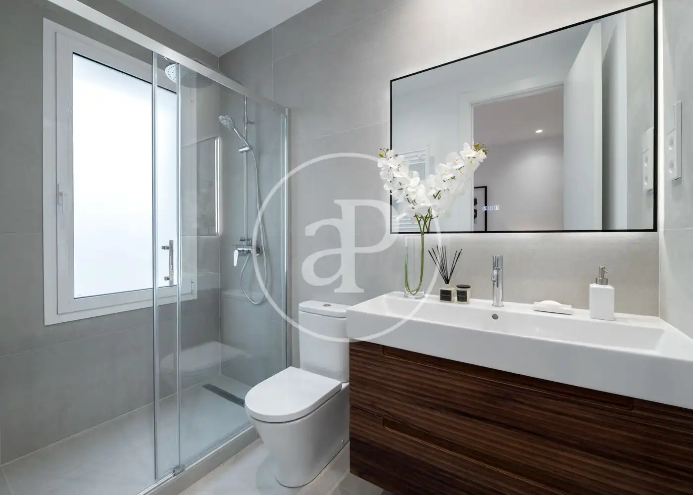 Baño de Piso en venta en Madrid con Aire acondicionado y Calefacción