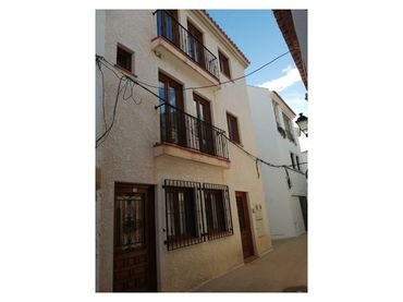Country house with balcony for sale in Altea la Vella