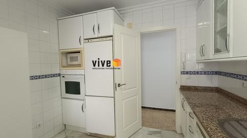 Foto 4 de Pis de lloguer a  Leon XIII, Cruz Roja, Sevilla