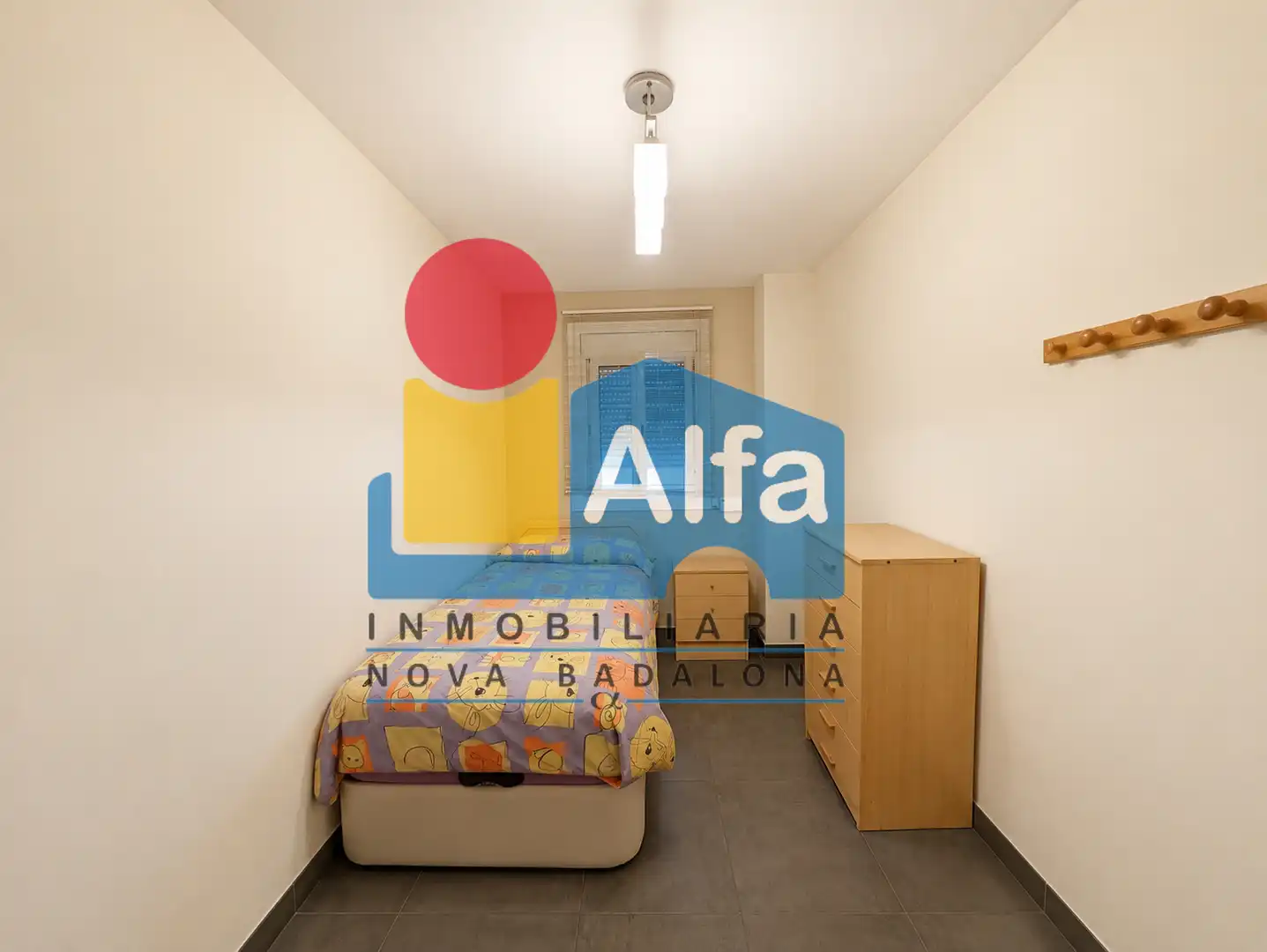 Habitación de Piso en venta en Badalona con Aire acondicionado, Calefacción y Jardín privado