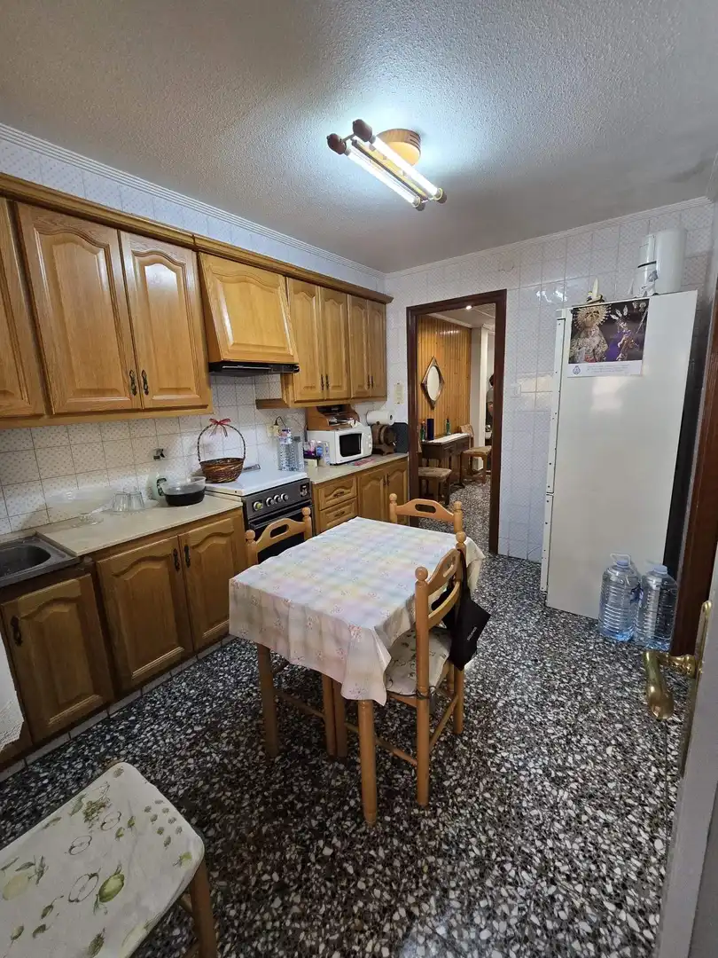 Kitchen of Flat for sale in Elche / Elx  with Air Conditioner and Balcony