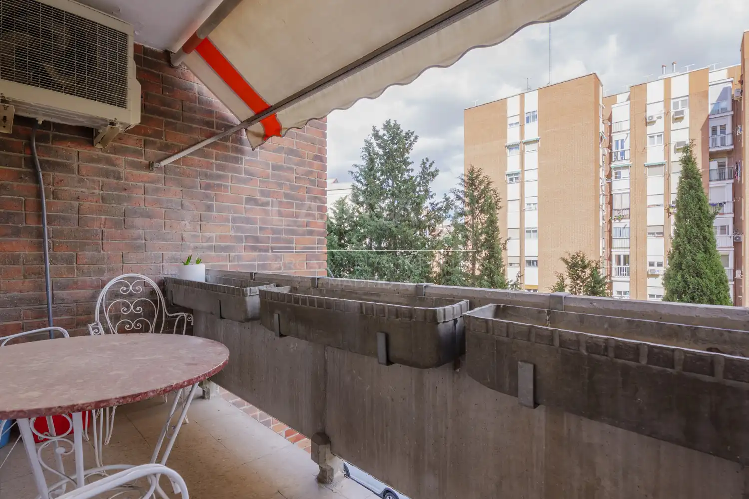 Terraza de Piso en venta en Madrid con Calefacción y Terraza